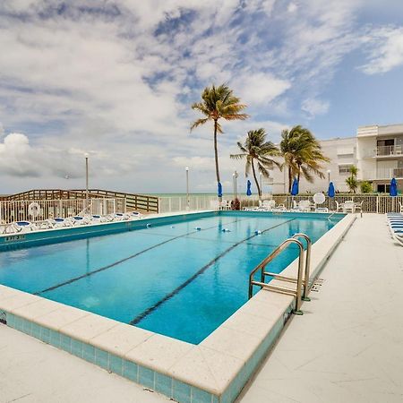 Ocean-View Key Colony Beach Condo With Pool Access! Exterior photo